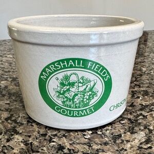 Marshall Field's rare vintage Christmas 1985 Stoneware Crock EUC